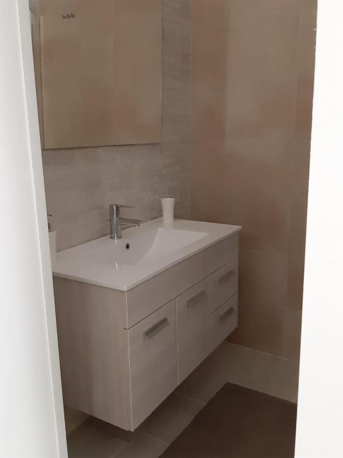 Pietra Bianca Appartment باري المظهر الخارجي الصورة